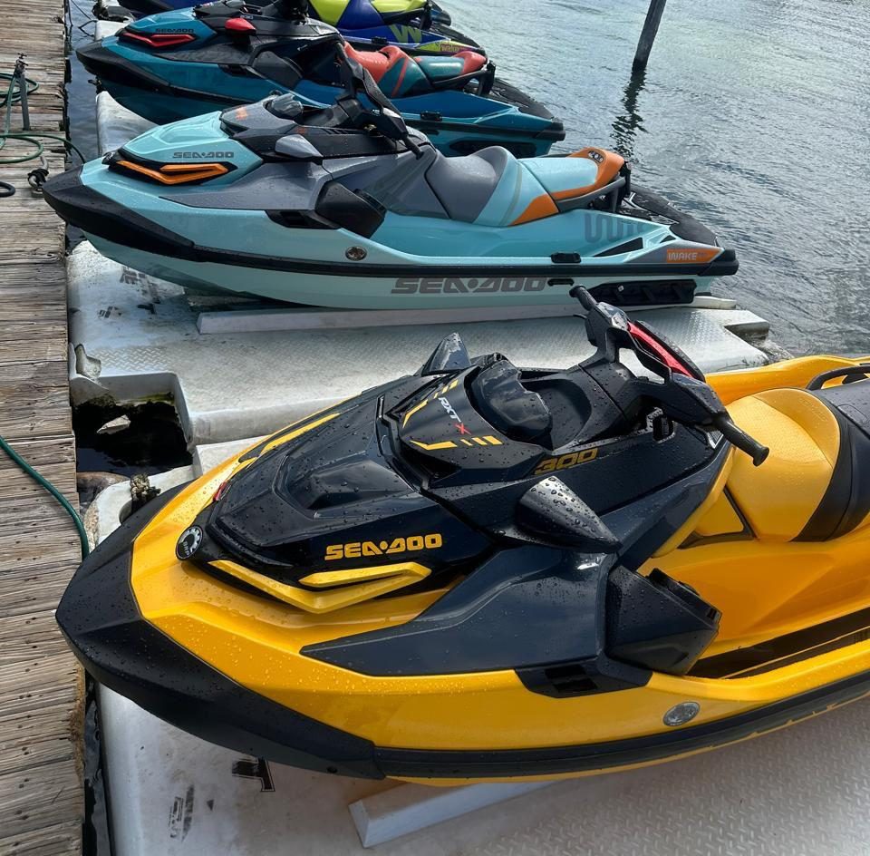 Sea-Doo Jet Ski — photo 3