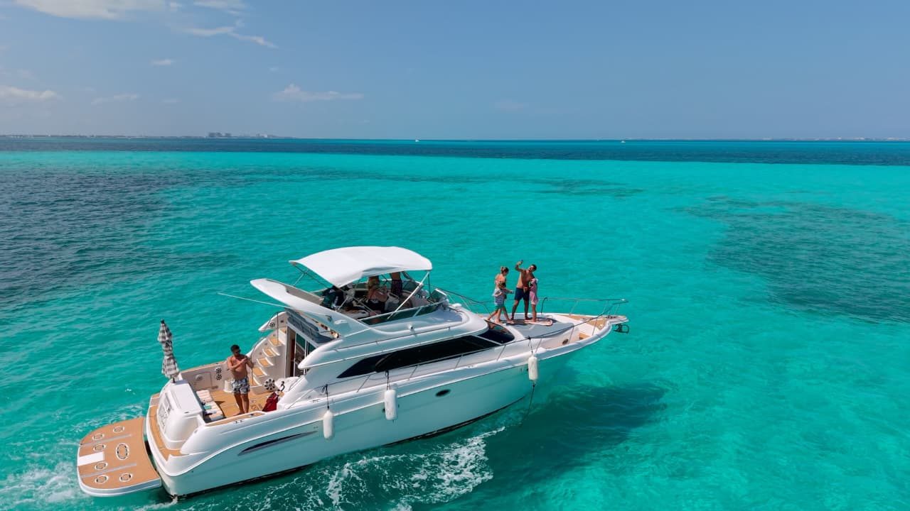 Miami Mistress Yacht